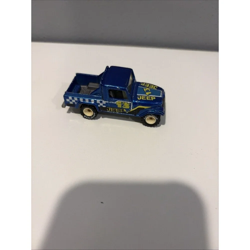 Hot Wheels 1980s Jeep Scrambler Blue/yellow